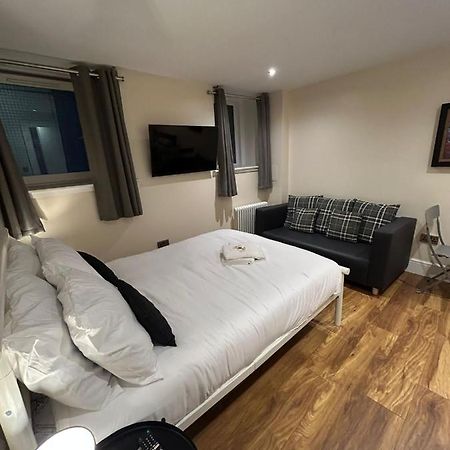 Modern Double Room With Sofa EDI Exterior foto